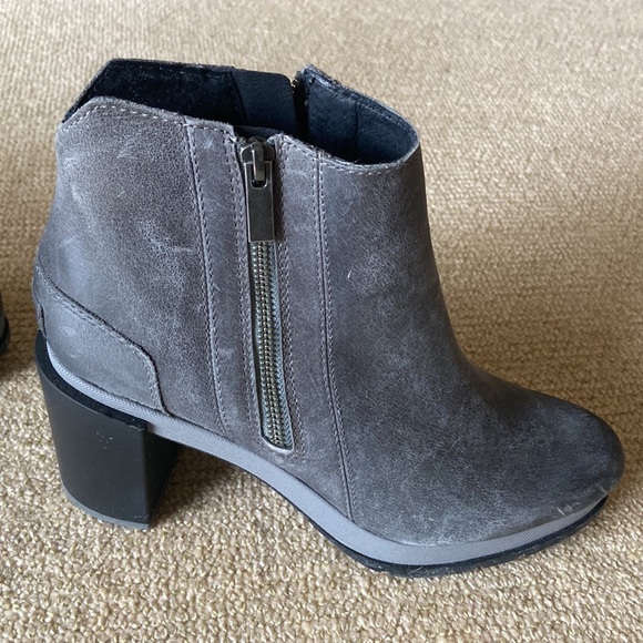 New Sorel boots! - Picture 4 of 5